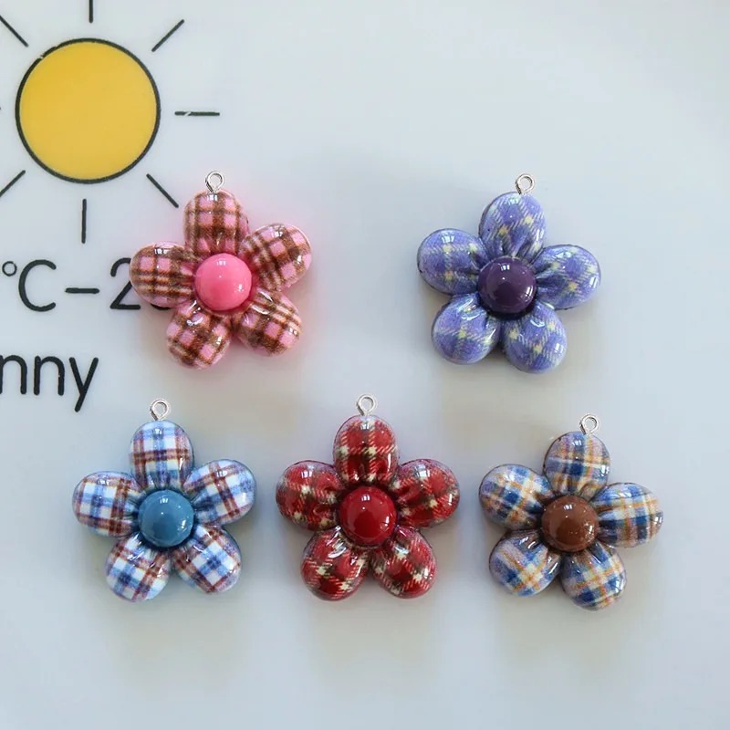 The Art And Craft Of Jewelry - 10Pcs Sweet Flower Planar Resin Pendant